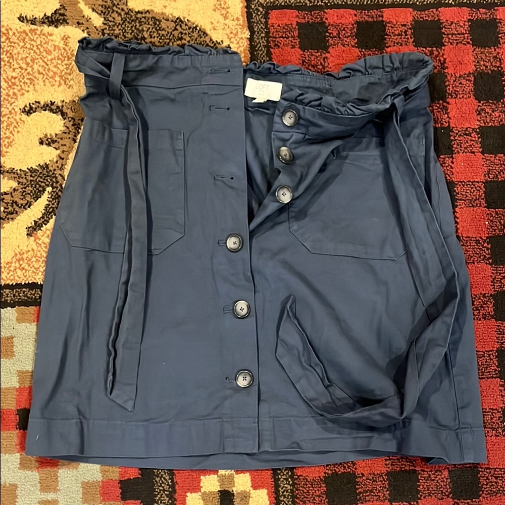 Womens Ann Taylor loft belted skirt